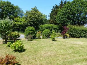 Photo 7- click for photo gallery